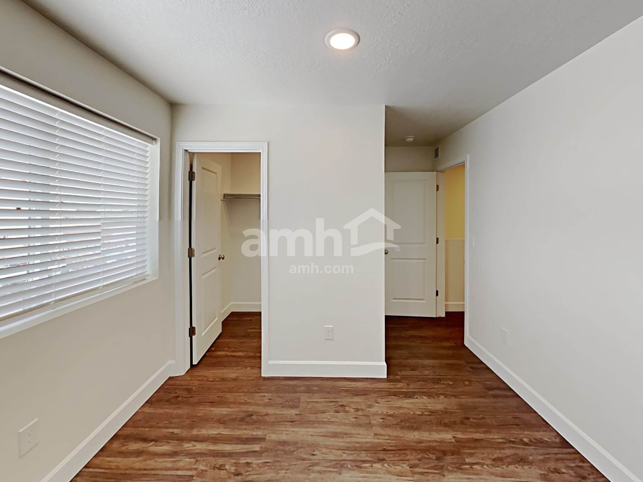 Building Photo - 1419 Perelle Ln