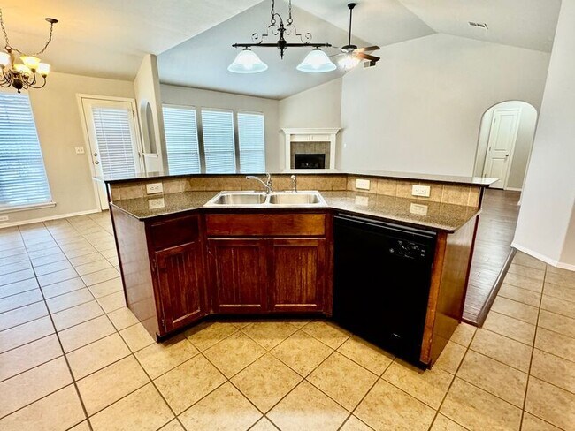 Building Photo - 8916 N 155th E Ave