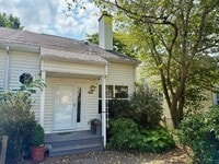 Building Photo - 326 Riverside Ave