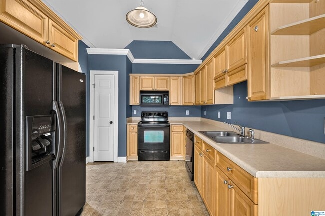 Building Photo - 5639 Colony Ln
