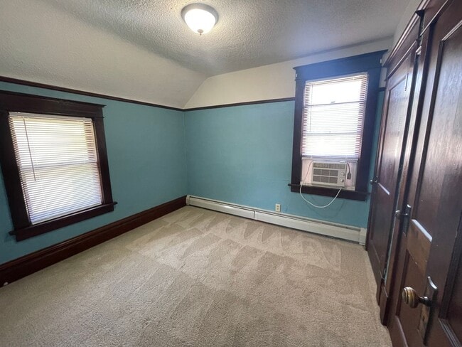 Building Photo - Partially Furnished 3-Bedroom Home in North Fargo!