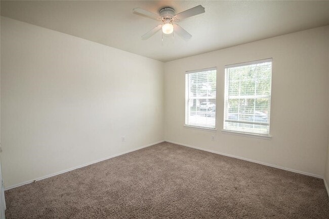 Building Photo - 22827 Sugar Bear Dr