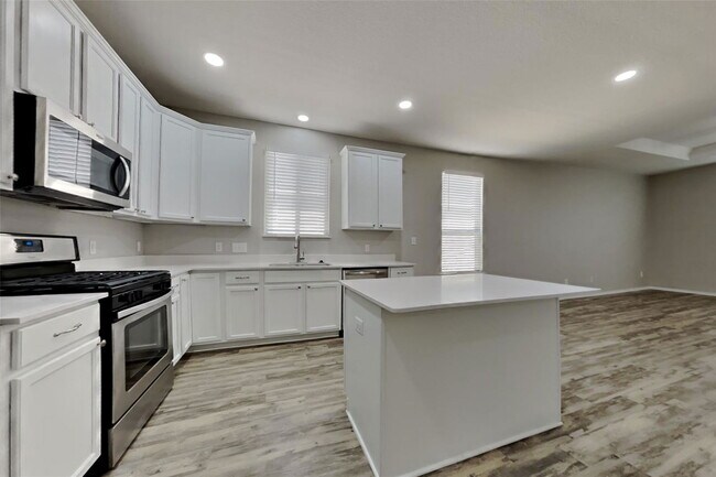 Building Photo - 4295 Roaring Timber Dr