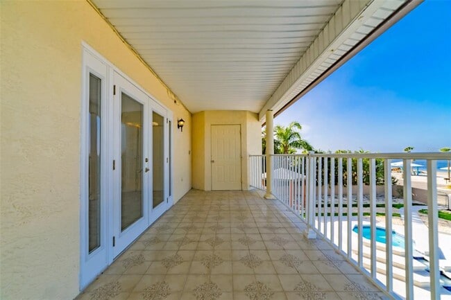 Building Photo - 5521 W Shr Dr