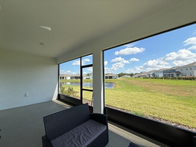 Building Photo - 4 Bedrooms, 2.5 Baths Coming Soon!