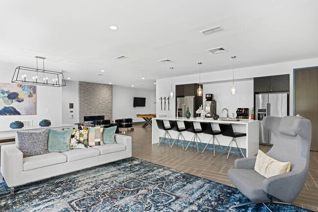 Building Photo - Modern Living in the Heart of Atlanta
