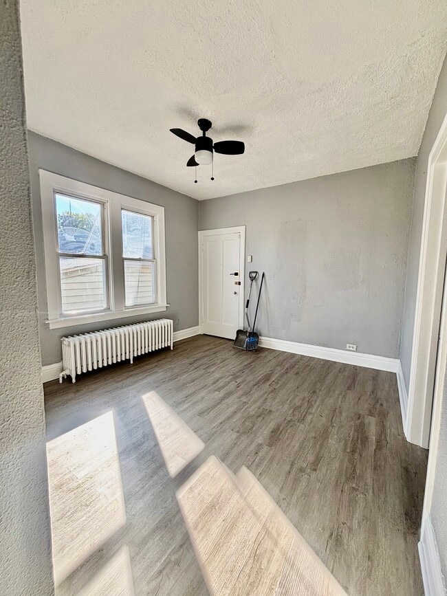 Building Photo - 9737 S Ave N