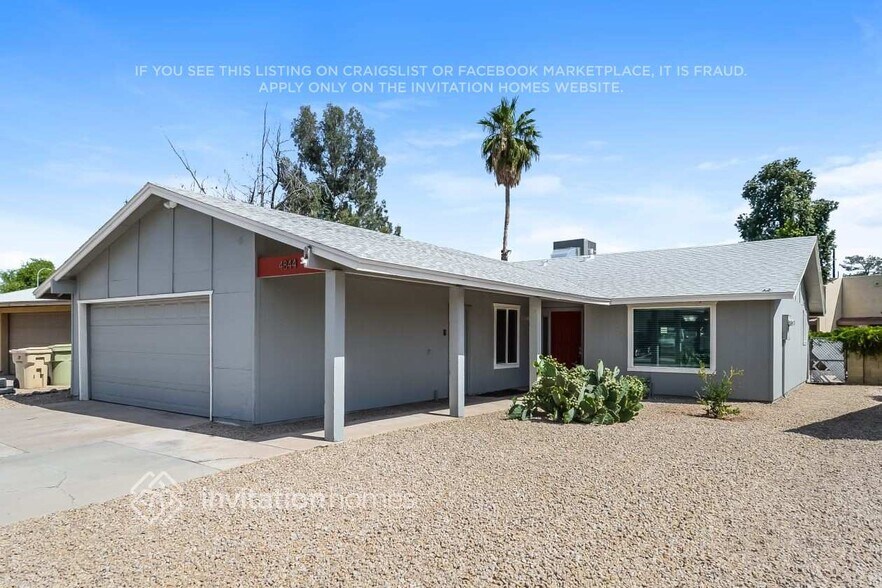 Building Photo - 4844 W Townley Ave