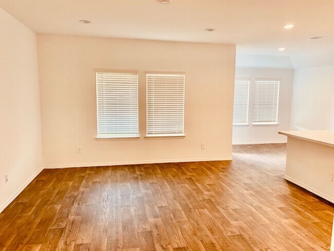 Building Photo - . BEAUTIFUL BRAND NEW 3 BEDROOM BATH HOME ...