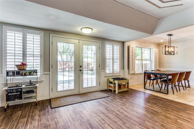 Building Photo - 116 Montreal Dr