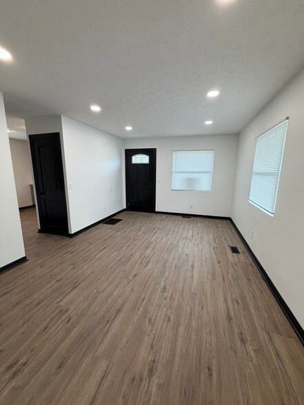 Front Entryway and Living Room - 2015 Val Vista Ct