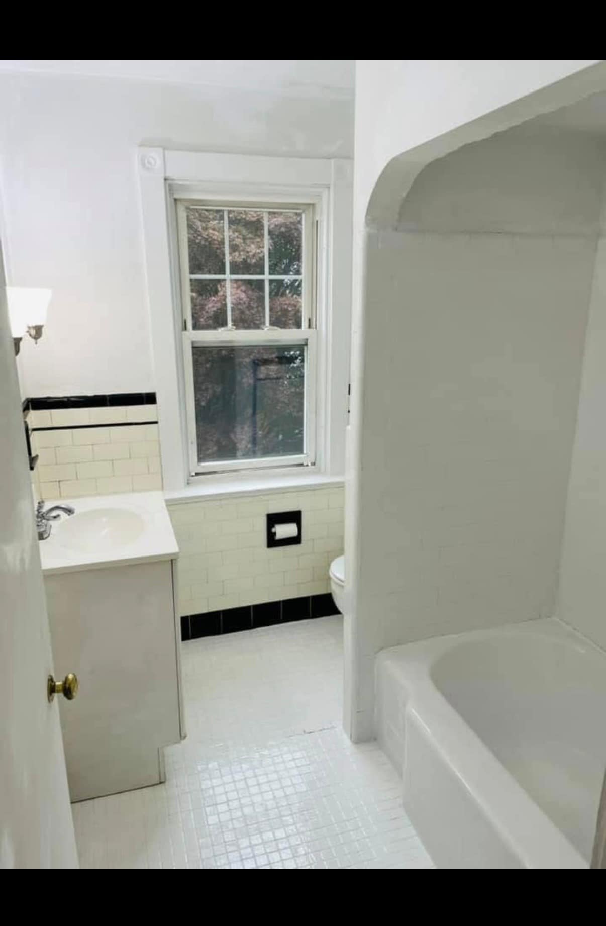 Building Photo - 139 Devonshire St