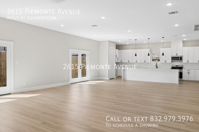 Building Photo - 2615 Piemonte Ave