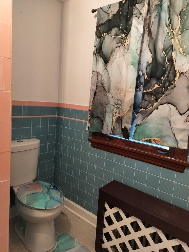 Building Photo - 126 Fanning St