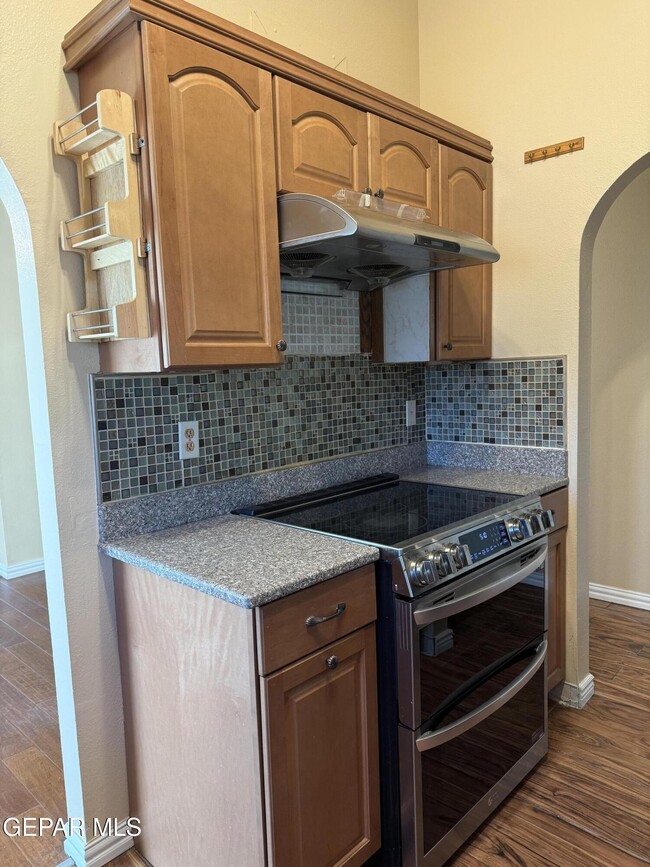 Building Photo - 3245 Nederland Ln