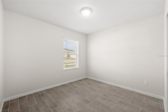 Building Photo - 1575 Aspen Ave