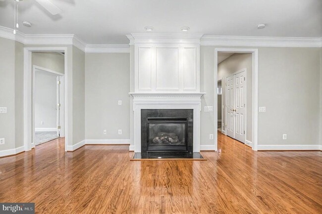 Building Photo - 8406 Mountain Larkspur Dr