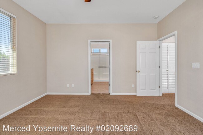 Building Photo - 4 br, 3 bath House - 490 Barclay Way