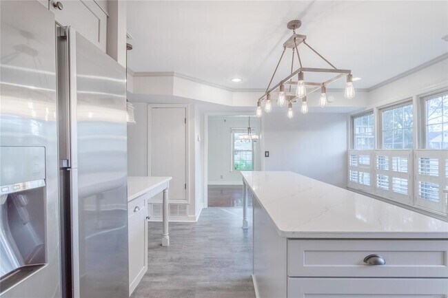 Building Photo - 149 Ledyard Dr