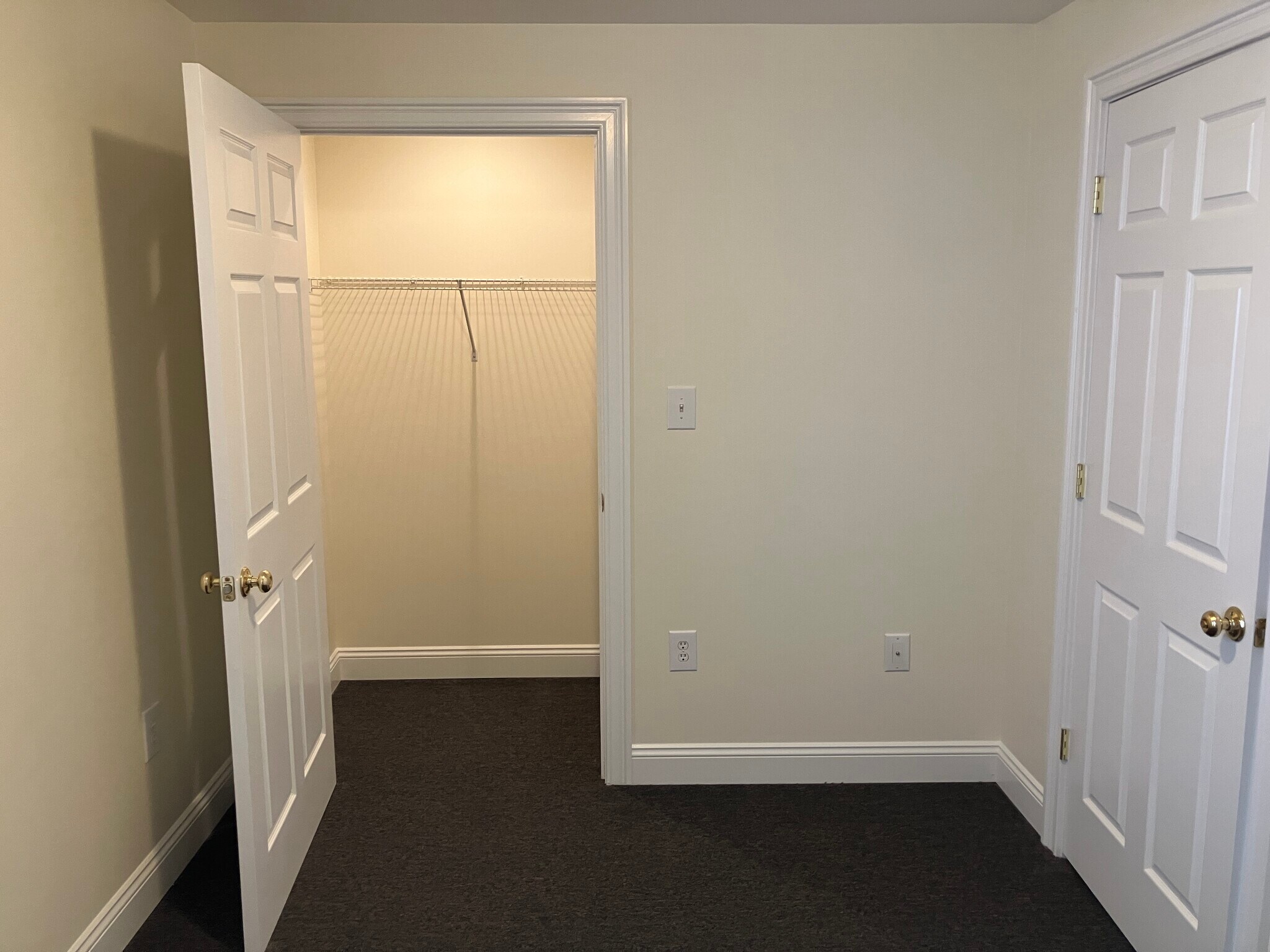 Building Photo - 509 Pine St