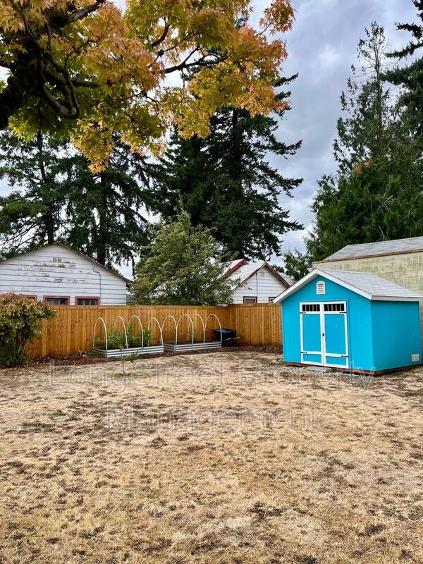 Building Photo - 7343 SE 84th Ave