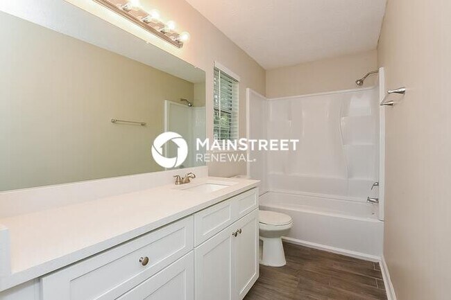 Building Photo - 3 Bedroom Pet-Friendly Home in Acworth, GA with Main Street Renewal