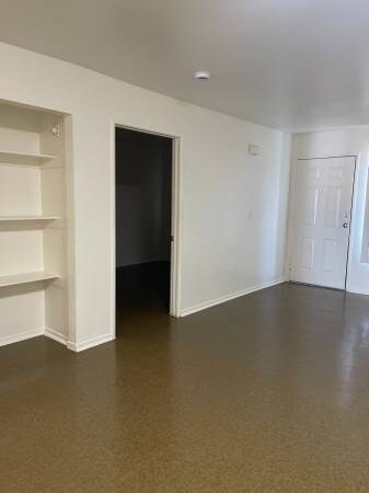 Building Photo - 522 W 127th St