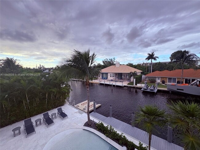 Building Photo - 959 Eve St