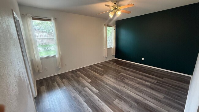 Building Photo - 2905 Hudson Crossing