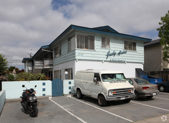 Primary Photo - Judy Anne Apartments