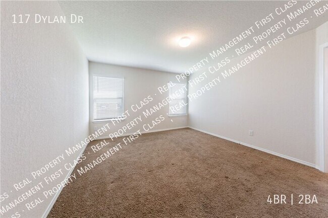 Building Photo - 117 Dylan Dr