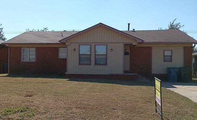 Primary Photo - Clean Home