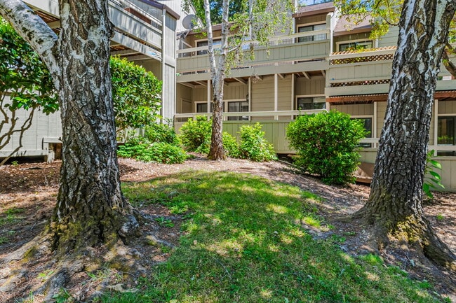 Building Photo - 111 Bean Creek Rd
