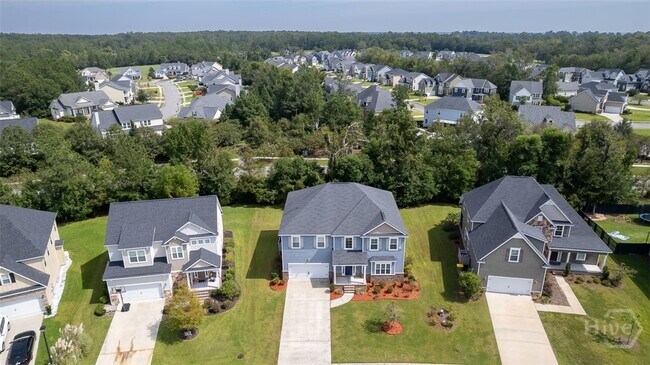 Building Photo - 225 Beckley Dr