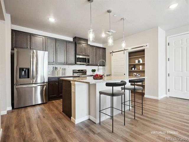 Primary Photo - 6153 N Ceylon St