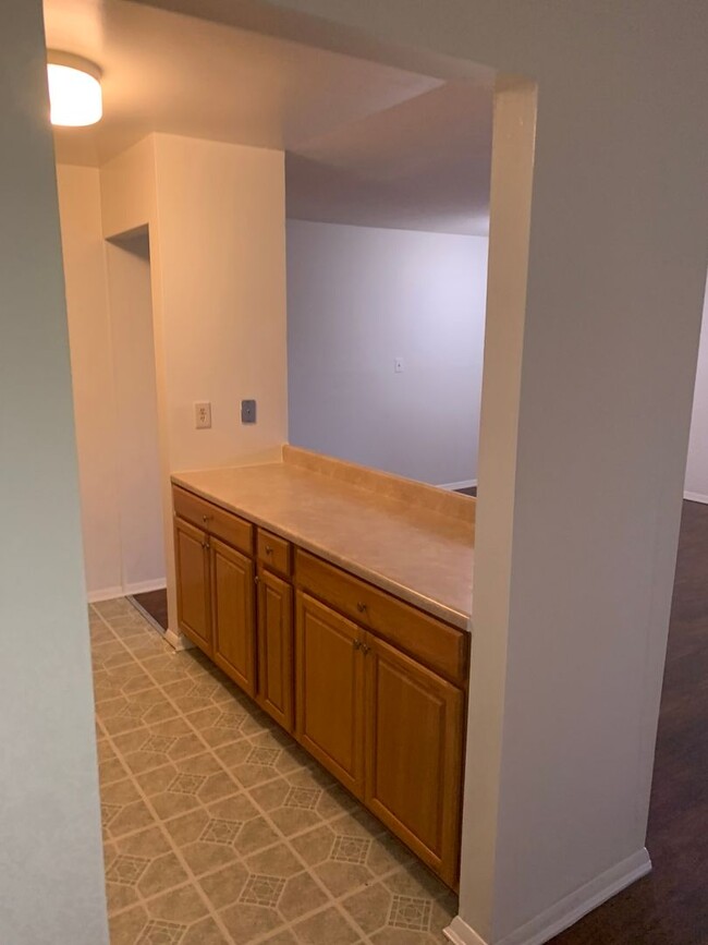 Interior Photo - 42ND FLATS