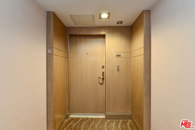 Building Photo - 201 Ocean Ave