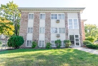 Building Photo - 224 Cedar Lake Road North