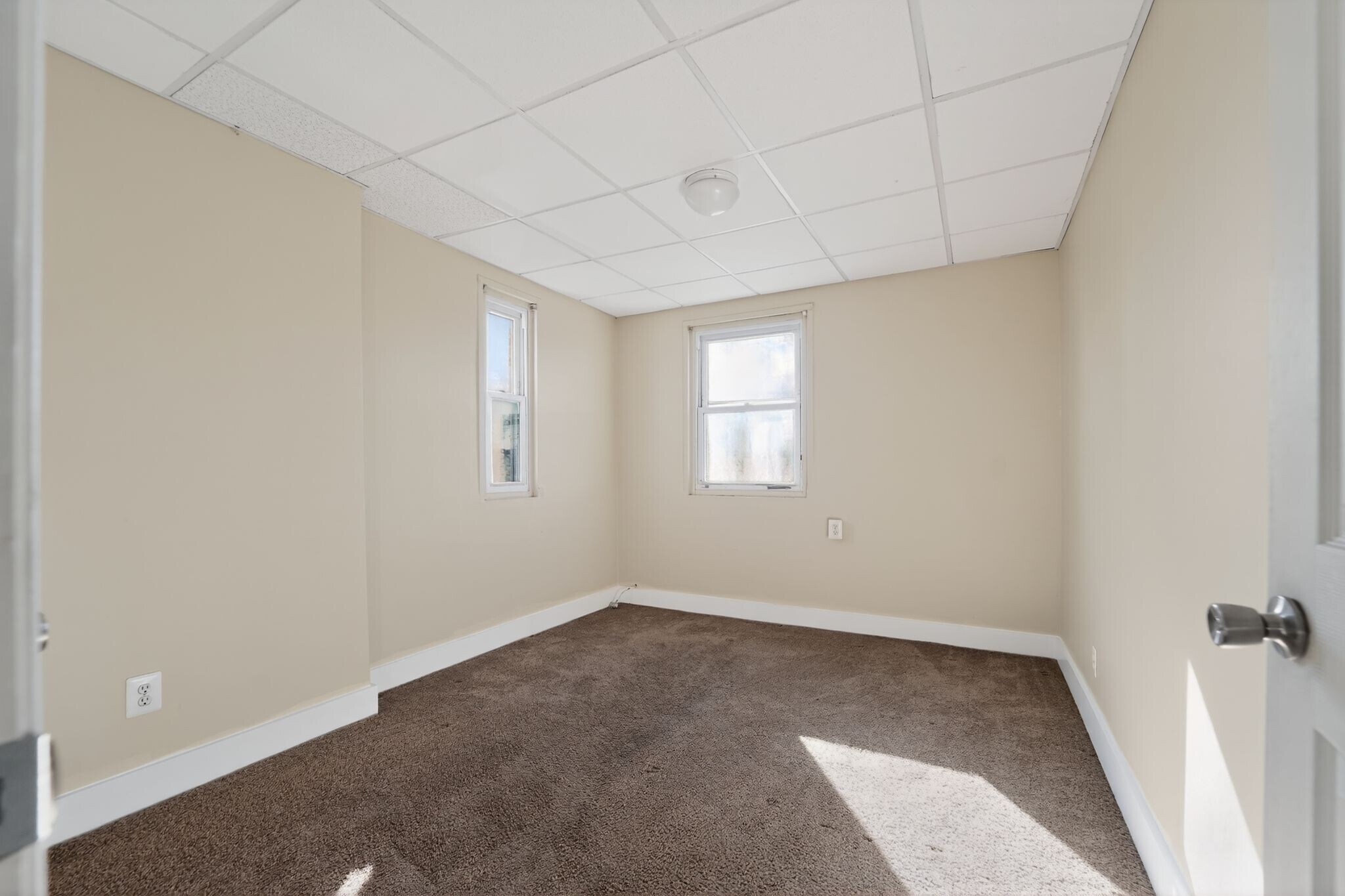 Building Photo - 3544 4th St