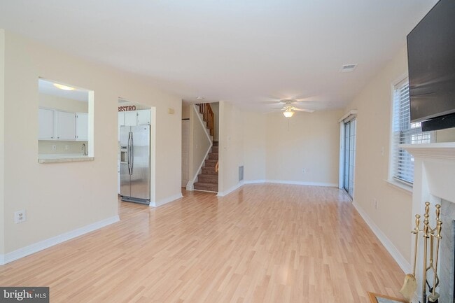 Building Photo - 6202 Cedar Ct