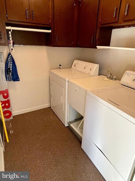 Building Photo - 3 Belmar Rd