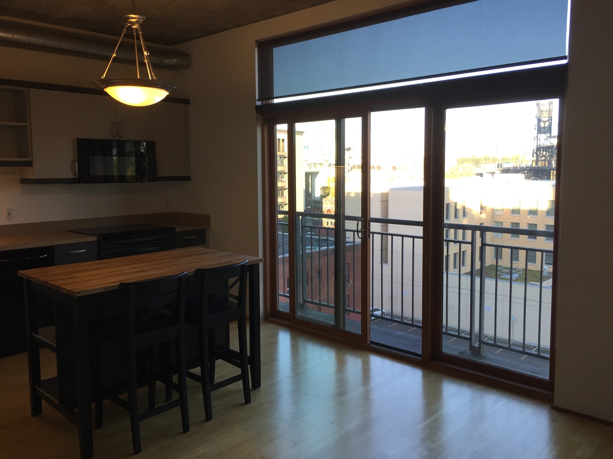 Kitchen - 411 NW Flanders St