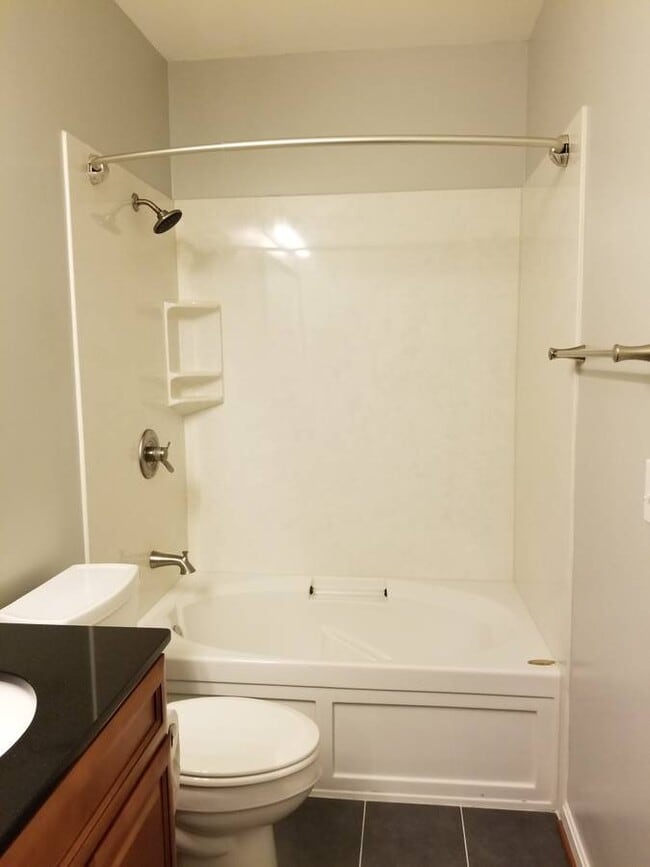 Building Photo - 2700 Bellforest Ct