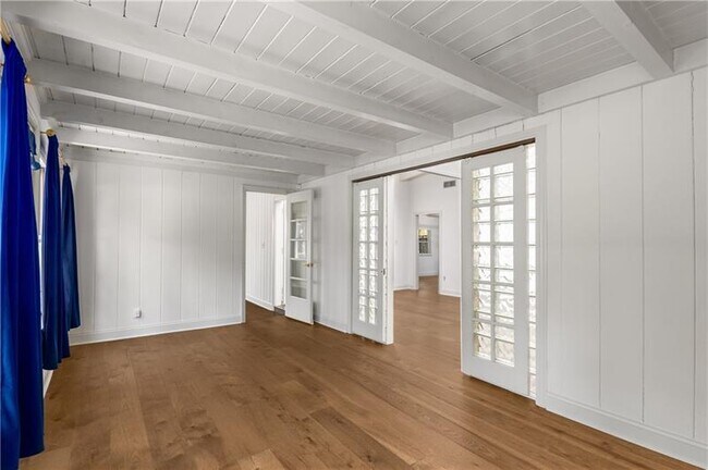 Building Photo - 130 Putnam Cir NE