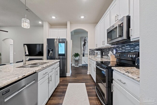 Building Photo - 3552 Pelican Bay Cir
