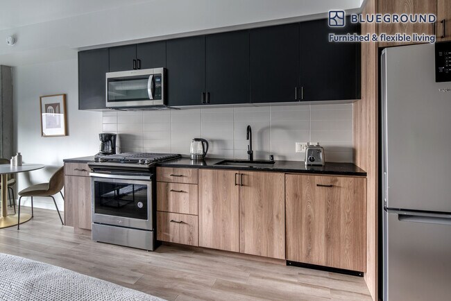 Building Photo - 434 Minna St