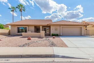 Building Photo - 2563 N Tamarisk St