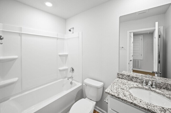 Building Photo - 4246 Lost Bay Dr