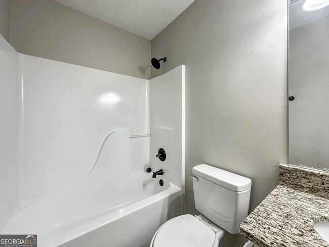 Building Photo - 710 Allen's Landing Dr SE