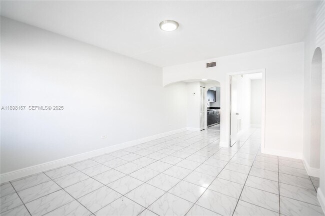 Building Photo - 430-481 81st St